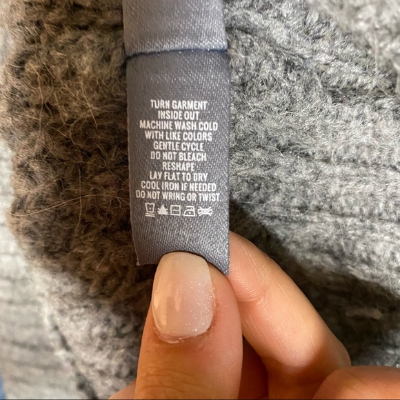 Aerie lace up sweater - Picture 8 of 8